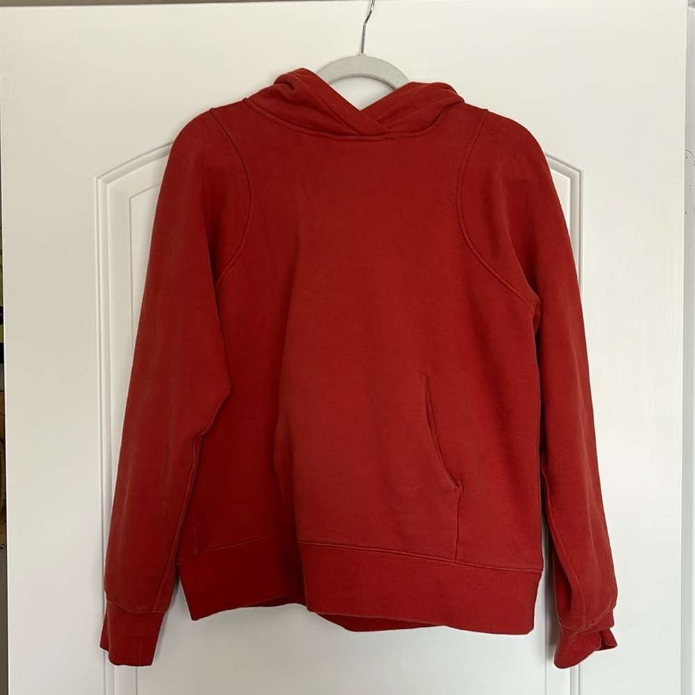 LULULEMON size 8 rust colored hoodie